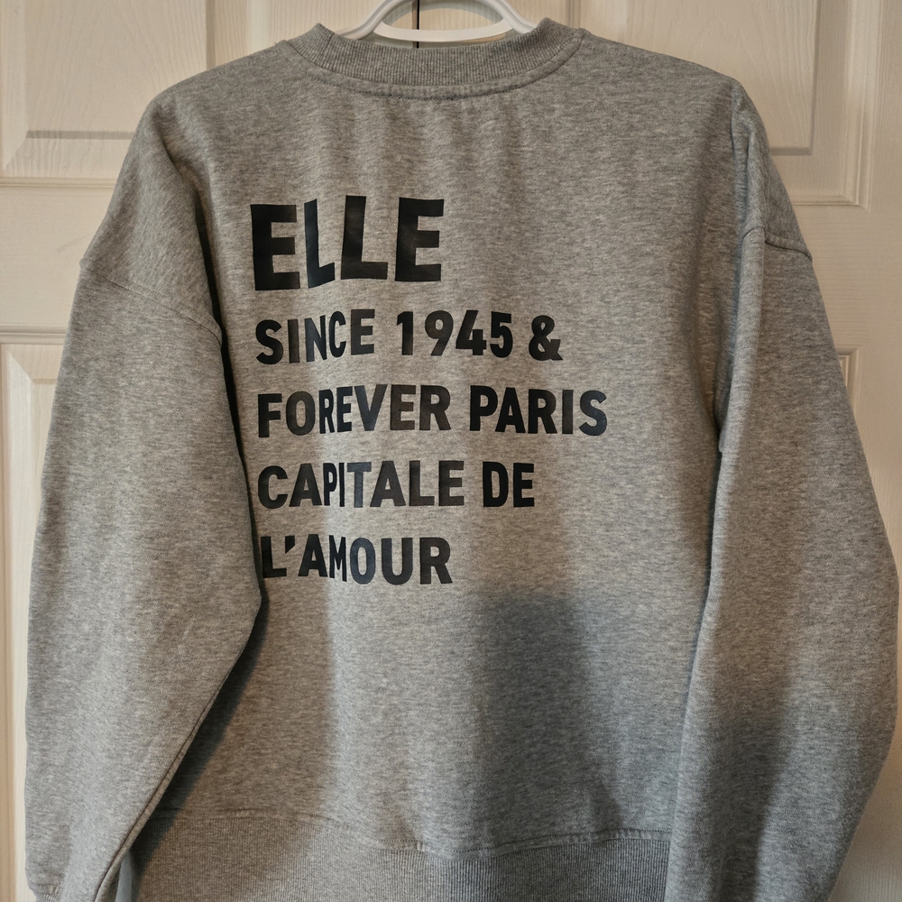 Elle Women's Sweatshirt, EUC